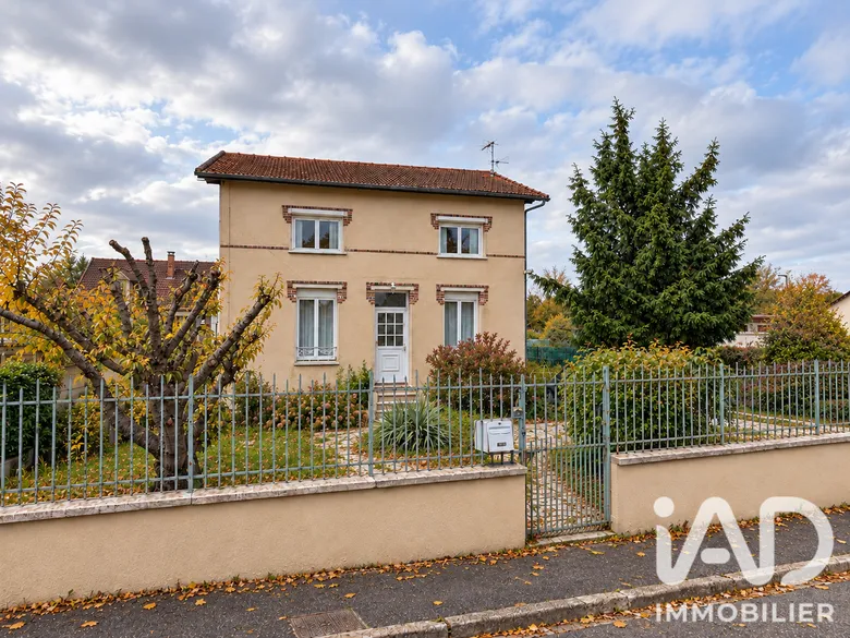 Maison 5 pièces 105 m² · à Saint-Clément · 105 m² · 199 900 €