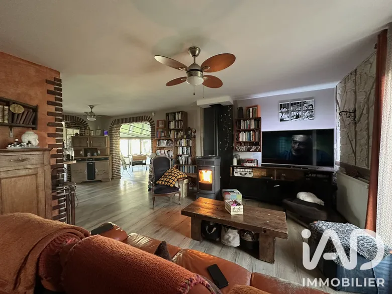 Maison 10 pièces 168 m² · au Coudray-sur-Thelle · 167,5 m² · 322 000 €