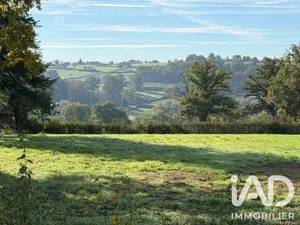 Terrain à bâtir à Charolles (71120)