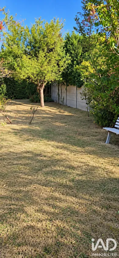 Terrain à Neuilly-Plaisance (93360)