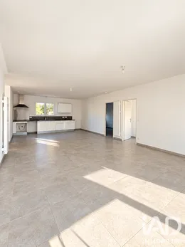 Appartement à Salon-de-Provence (13300)