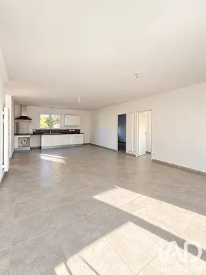 Appartement à Salon-de-Provence (13300)