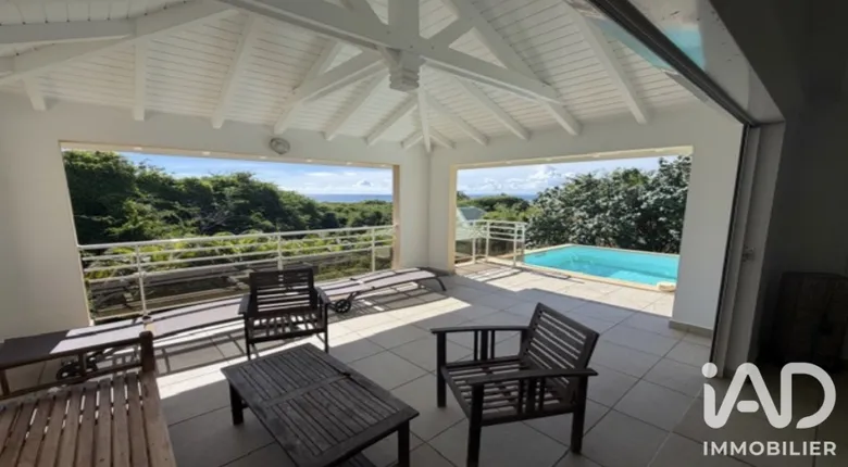 Maison 3 pièces 74 m² · à Saint-François · 74,3 m² · 545 000 €