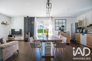 House in Montreuil-sur-Loir (49140)
