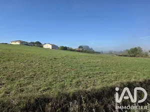 Terrain à bâtir à Saussignac (24240)