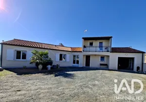 Maison à Doix (85200)
