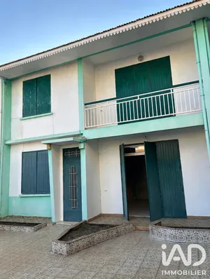 Maison à Saint-Pierre (97410)