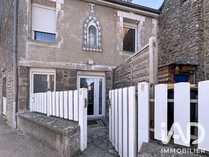 Townhouse in La Chapelle-aux-Filtzméens (35190)