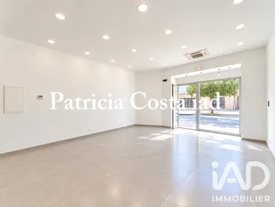 Boutique/Local commercial à Saint-Raphaël (83700)
