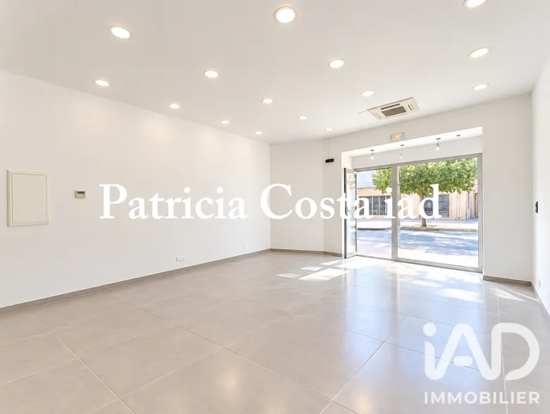 Local commercial 40 m² · à Saint-Raphaël · 40 m² · 212 000 €