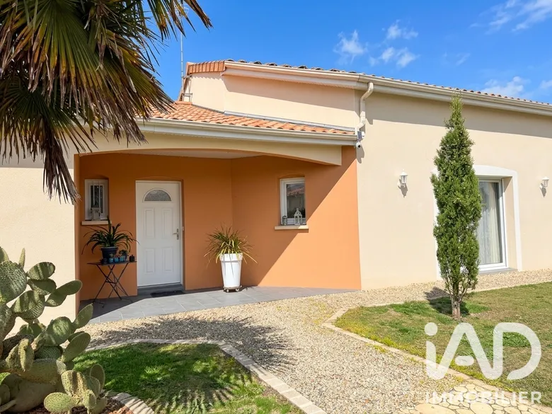 Maison 6 pièces 140 m² · à Viennay · 140 m² · 257 000 €