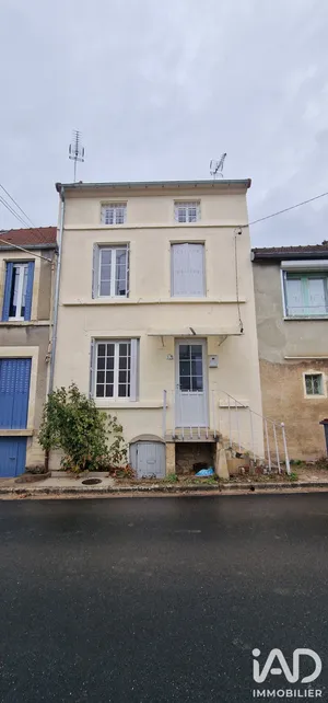 Townhouse in Ancy-le-Franc (89160)