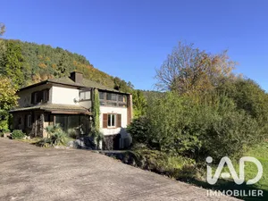 Domaine à Lutzelbourg (57820)
