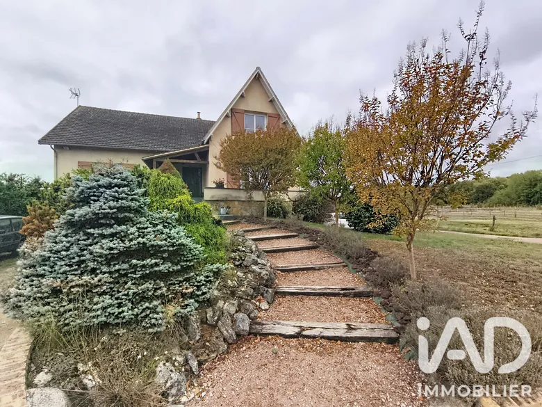 Maison 7 pièces 216 m² · à Romorantin-Lanthenay · 216 m² · 414 000 €