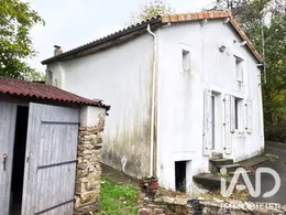 Maison de village à Terval (85120)