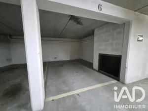 Parking à Issy-les-Moulineaux (92130)