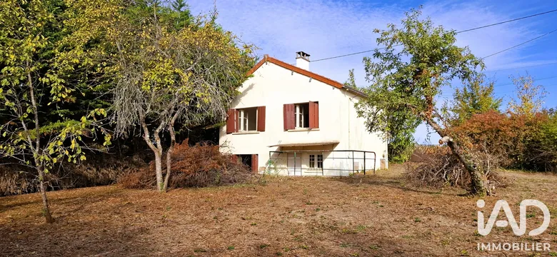 Maison 4 pièces 53 m² · à Chaumot · 53 m² · 45 000 €