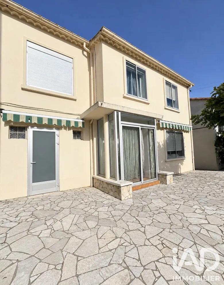 Maison 5 pièces 121 m² · à Cuxac-d'Aude · 121 m² · 200 000 €