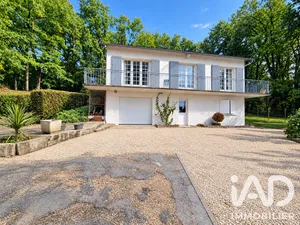 Maison de campagne à Lizant (86400)