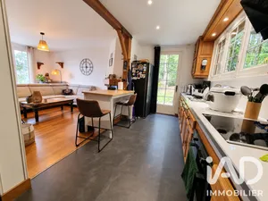 Maison de campagne à Lizant (86400)