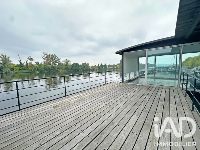 Maison 9 pièces 282 m² · à Conflans-Sainte-Honorine · 282 m² · 500 000 €