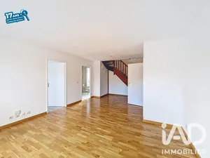Duplex à Villeneuve-la-Garenne (92390)
