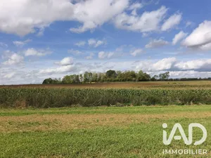 Land in Saint-Michel (02830)