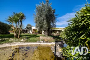 Architectural house in Valréas (84600)
