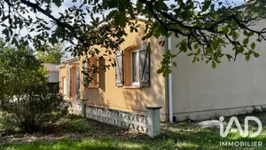 Maison traditionnelle à Lalbenque (46230)