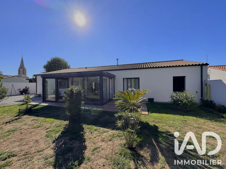 Maison 6 pièces 149 m² · à Saint-Martin-de-Fraigneau · 149 m² · 319 900 €