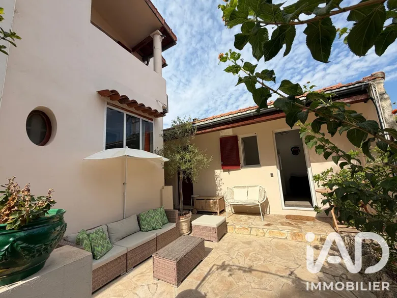 Maison 5 pièces 126 m² · à Cannes · 126,1 m² · 749 000 €