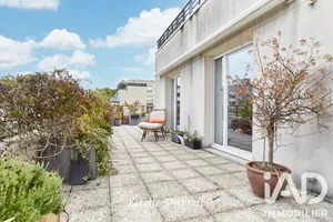 Appartement à Saint-Cyr-l'École (78210)