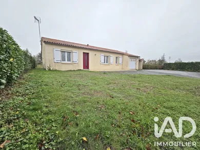 Maison à Saint-Mesmin (85700)