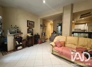 Apartment in Clichy (92110)