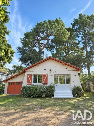 Maison traditionnelle à Saint-Brevin-les-Pins (44250)