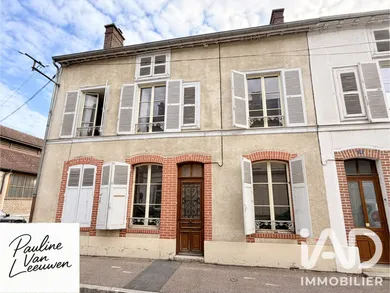 Maison de ville à Bar-sur-Seine (10110)