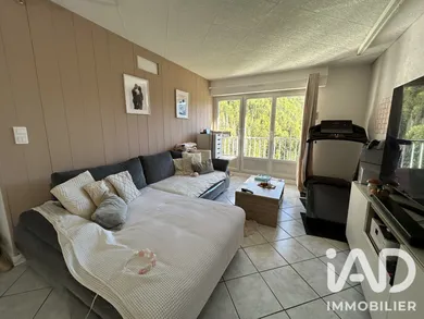 Apartment in Hauts de Bienne (39400)