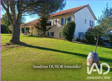Maison traditionnelle à Tournay (65190)