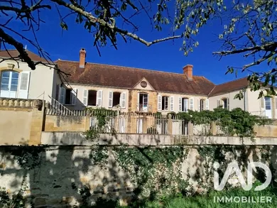 Demeure à Avrilly (03130)