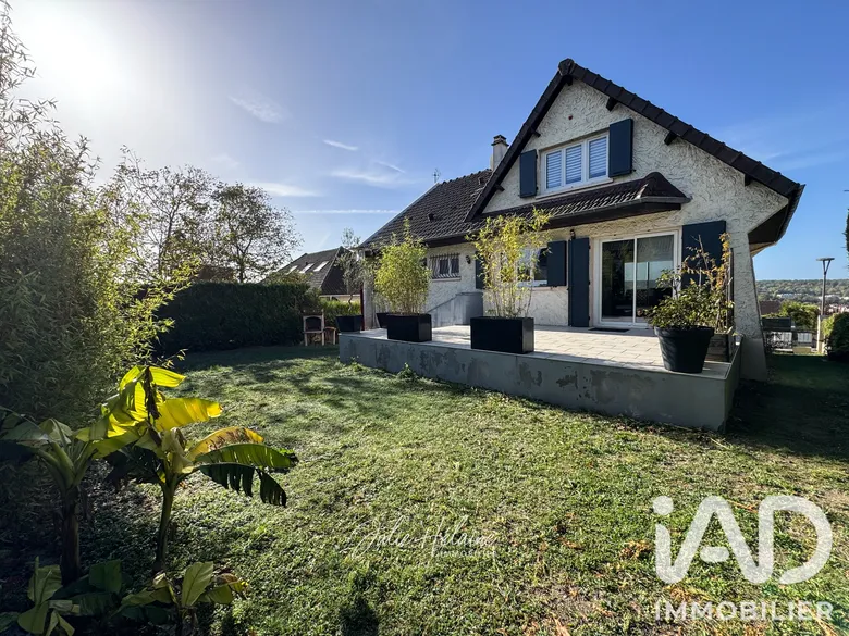 Maison 6 pièces 157 m² · à Beynes · 157 m² · 459 000 €