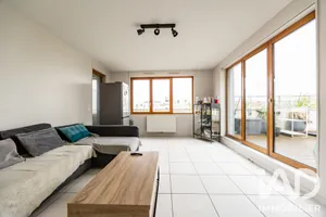 Duplex à Bordeaux (33300)