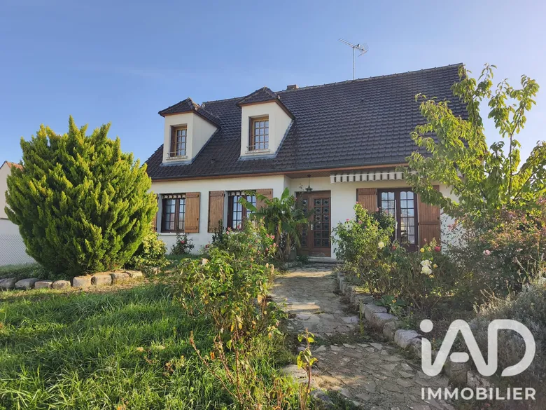 Maison 6 pièces 135 m² · à Nangis · 135 m² · 315 000 €