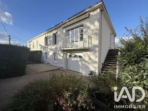 Maison à Saint-Cyr-sur-Loire (37540)