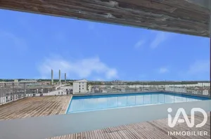 Appartement à Bordeaux (33300)
