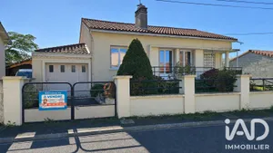 Detached house in Valence-en-Poitou (86700)