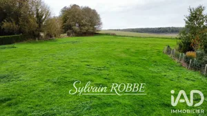 Terrain à bâtir à Douvrend (76630)