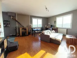 Appartement à Saint-Laurent-de-Chamousset (69930)
