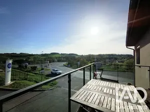 Appartement à Saint-Laurent-de-Chamousset (69930)