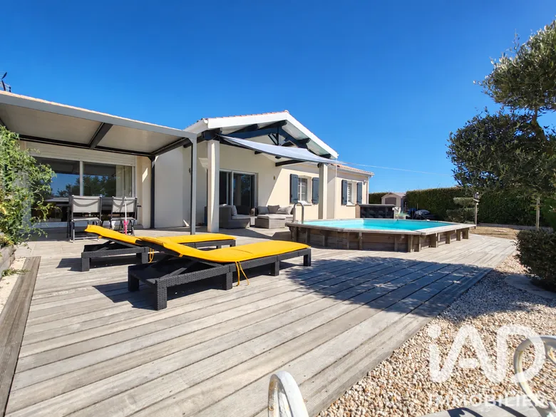 Maison 5 pièces 126 m² · à Saint-Médard-d'Aunis · 126 m² · 420 000 €
