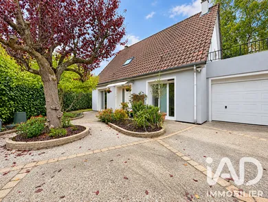 Maison à Pontault-Combault (77340)